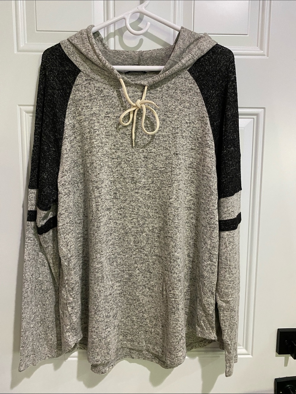Ambiance Two-Tone Hooded Pullover in Light Gray & Charcoal